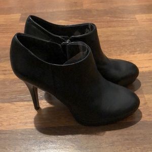 Vince Camuto Booties